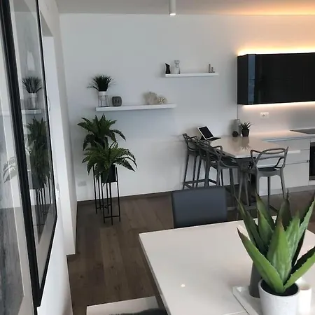 Ulivi Luxury Loft & Pool - The House Of Travelers * Carate Urio